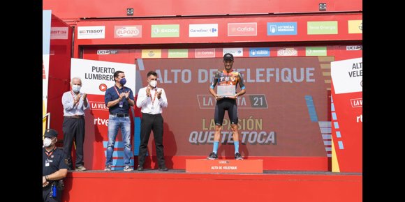 1. 'Costa de Almería' se exhibe al mundo con la etapa más espectacular de La Vuelta Ciclista a España