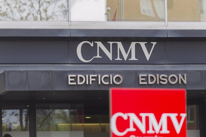 Archivo - CNMV, fachada de la Comisión Nacional del Mercado de Valores