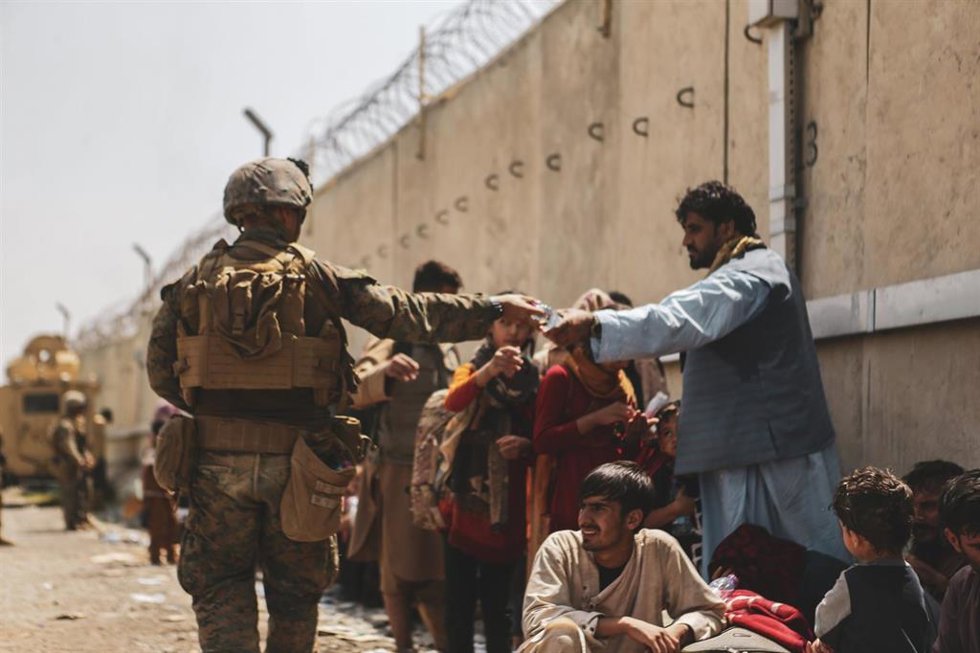 Efectivos de Estados Unidos en el aeropuerto de Kabul