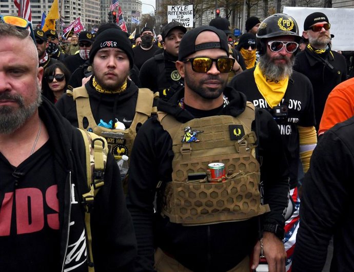 Archivo - El líder del grupo de extrema derecha Proud Boys, Enrique Tarrio.