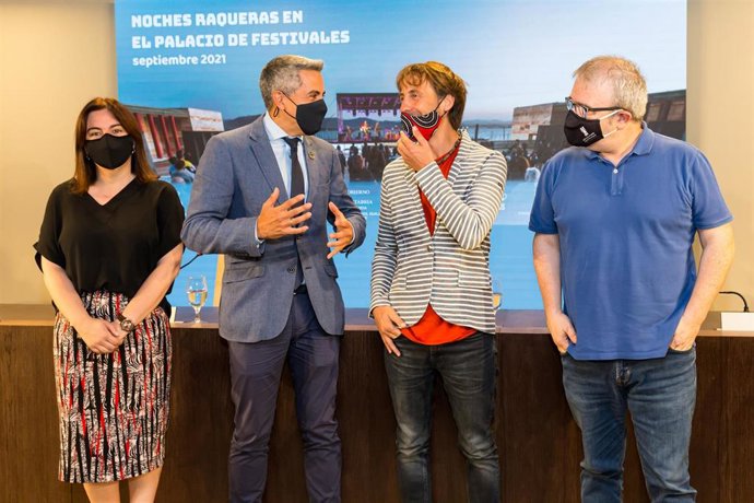 Presentación de la segunda edición del ciclo musical 'Las Noches Raqueras' en el Palacio de Festivales de Cantabria