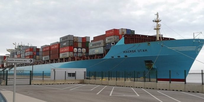 Archivo - El buque 'Maersk Utah' en el Puerto de Valncia