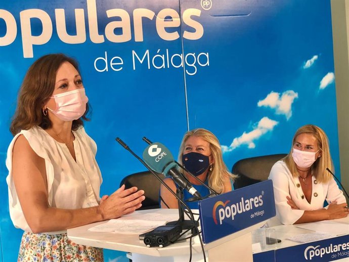 Patricia Navarro, secretaria general del PP de Málaga, en rueda de prensa