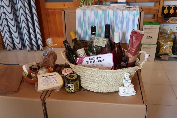 Lote de 22 productos de la campaña 'Amb el producte de Mallorca'.