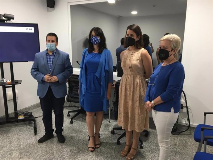 Purificación Joyera visita el SAVA.