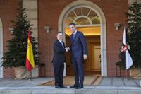 Pedro Sánchez cita en Moncloa al presidente de Ceuta para analizar la devolución de los menores