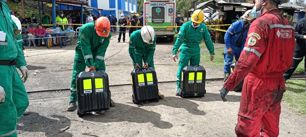 Equipos de salvamento.