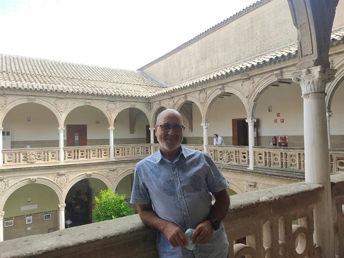 Catedrático de Inglés en Enseñanza Secundaria, Diego Ojeda.