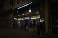 Barcelona ofrece apoyo psicosocial a la madre del niño hallado muerto en un hotel