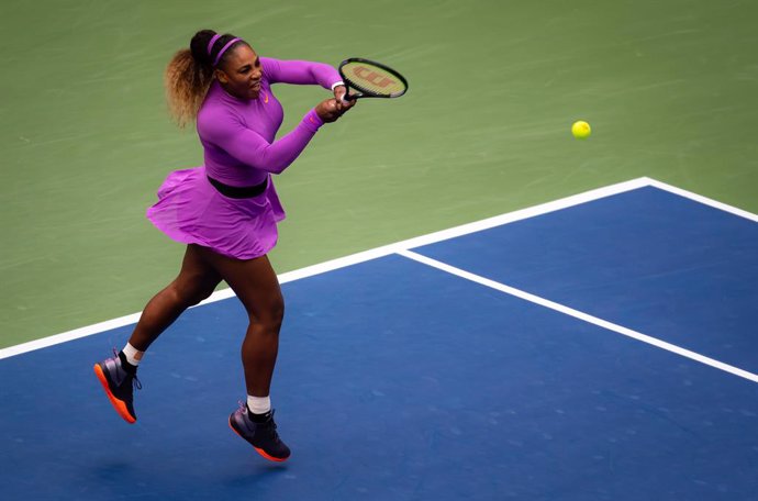 Archivo - Serena Williams of the United States in action during the final of the 2019 US Open Grand Slam tennis tournament against Bianca Andreescu of Canada