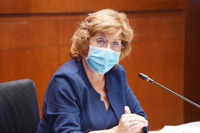 Archivo - La consejera María Victoria Broto