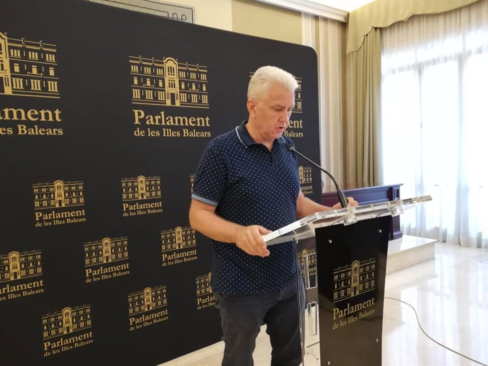El diputado del PI Josep Meli, este miércoles tras la Junta de Portavoces.