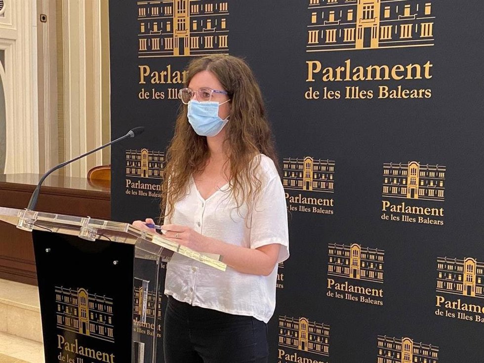 La diputada de Unidas Podemos Esperana Sans, este miércoles después de la Junta de Portavoces.