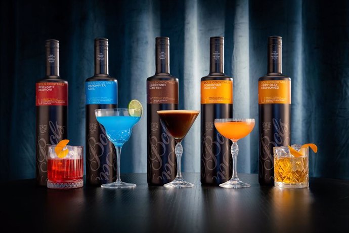 The Bols Ready to Enjoy 700ml bottles will be available in the Netherlands ( 19,99).