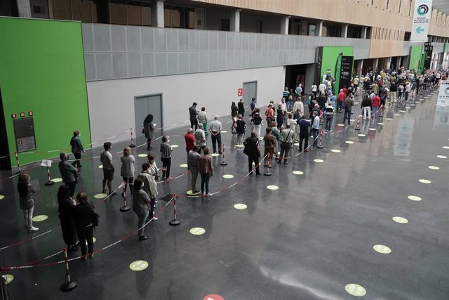 Cvrs-El 65% de los vascos de 16 a 19 años y la mitad de los de entre 12 y 15 ha recibido al menos una dosis de la vacuna