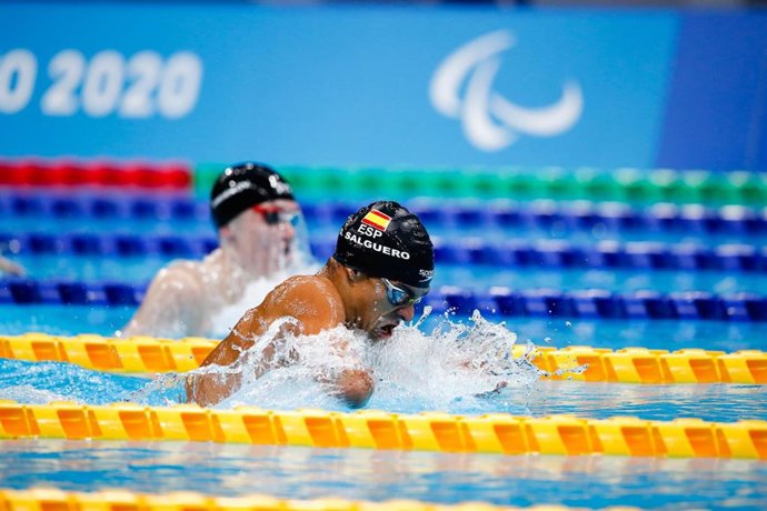 Óscar Salguero durante los 100 braza SB8 de los Juegos Paralímpicos de Tokio