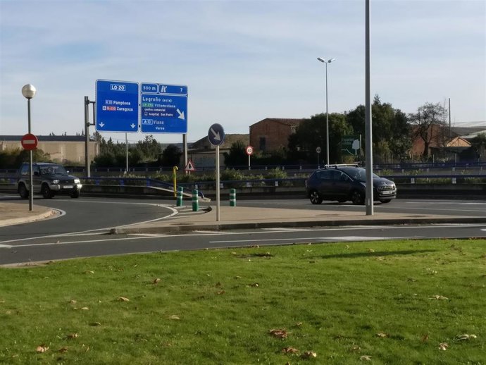 Archivo - Operación Salida, tráfico Logroño, La Rioja