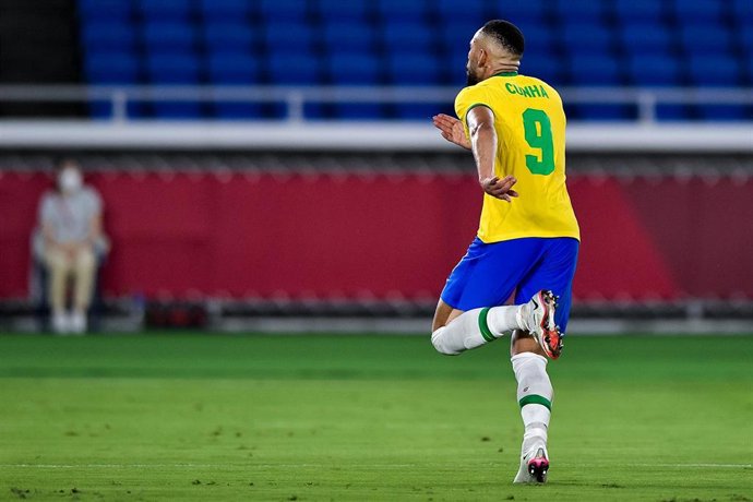 Matheus Cunha con la selección brasileña