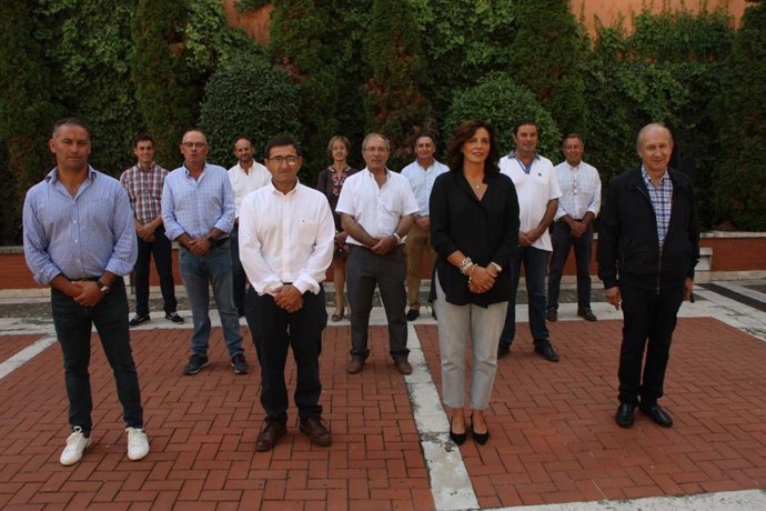 Foto de familia de la candidatura de Salvemos ACOR para las elecciones del Consejo Rector de la cooperativa.