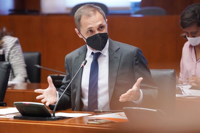 El diputado de Cs Aragón Carlos Trullén.