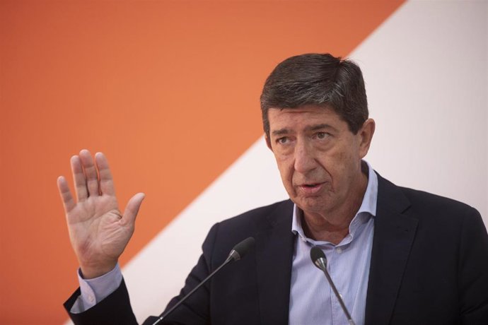 El coordinador de Ciudadanos en Andalucía y vicepresidente de la Junta de Andalucía, Juan Marín, este viernes en rueda de prensa.