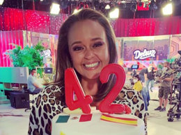 Shaila Dúrcal cumple 42 años  en un excelente momento personal