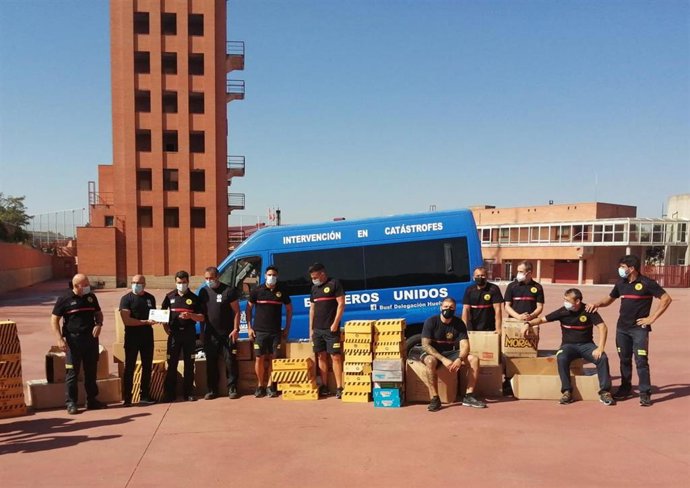 Donación de material de los Bomberos de Salamanca.