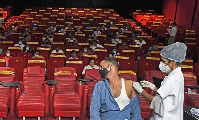 Vacunación contra el coronavirus en India