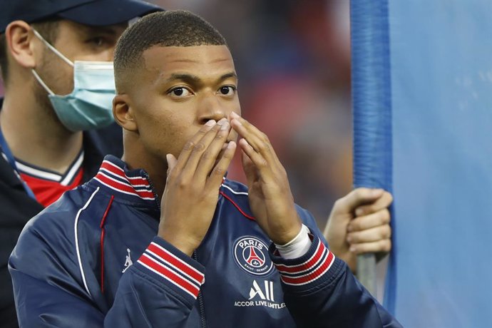 Paris Saint-Germain's French forward Kylian Mbappe during the French championship Ligue 1 football match between Paris Saint-Germain and RC Strasbourg on August 14, 2021 at Parc des Princes stadium in Paris, France - Photo Mehdi Taamallah / DPPI