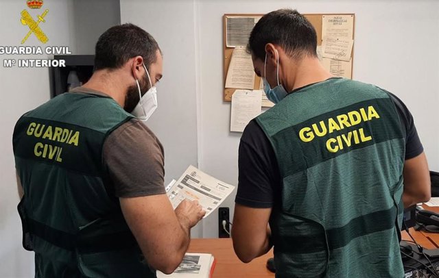 Guarcias civiles en la operación Soulglo.