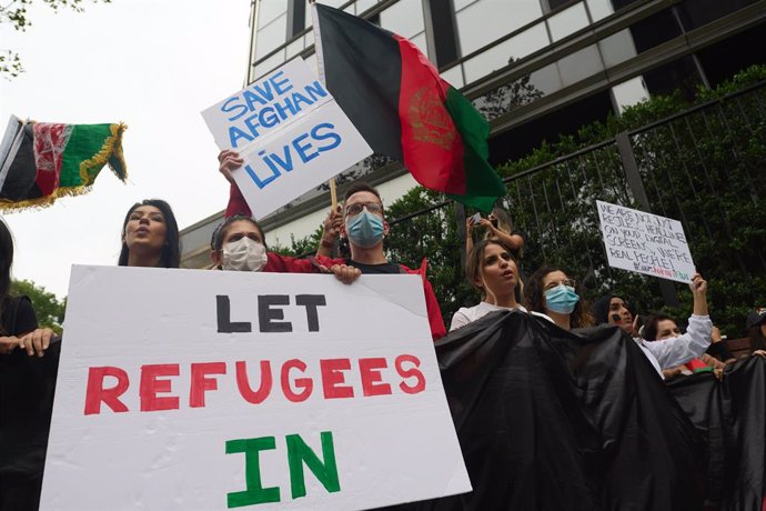 Manifestación en solidaridad con los refugiados afganos en Nueva York