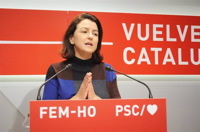 Archivo - La secretaria del PSC, Eva Granados, ofrece una rueda de prensa en la sede del partido, a 17 de mayo de 2021, en Barcelona, Catalunya (España)