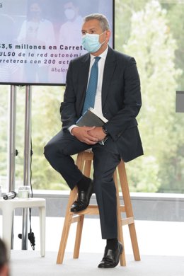 El consejero de Hacienda y Administración Pública, Celso González