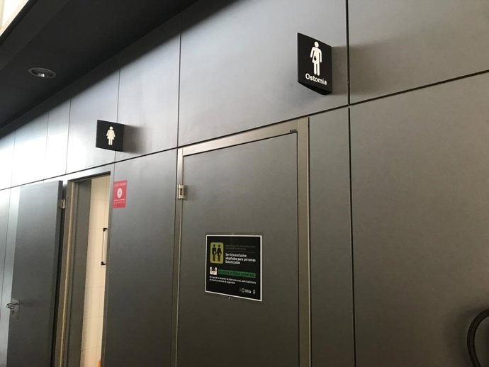 Aseo para personas ostomizadas en el Intercambiador de Santa Cruz de Tenerife