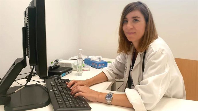 La oncóloga del Hospital Universitario de Ourense Ana Fernández Montes