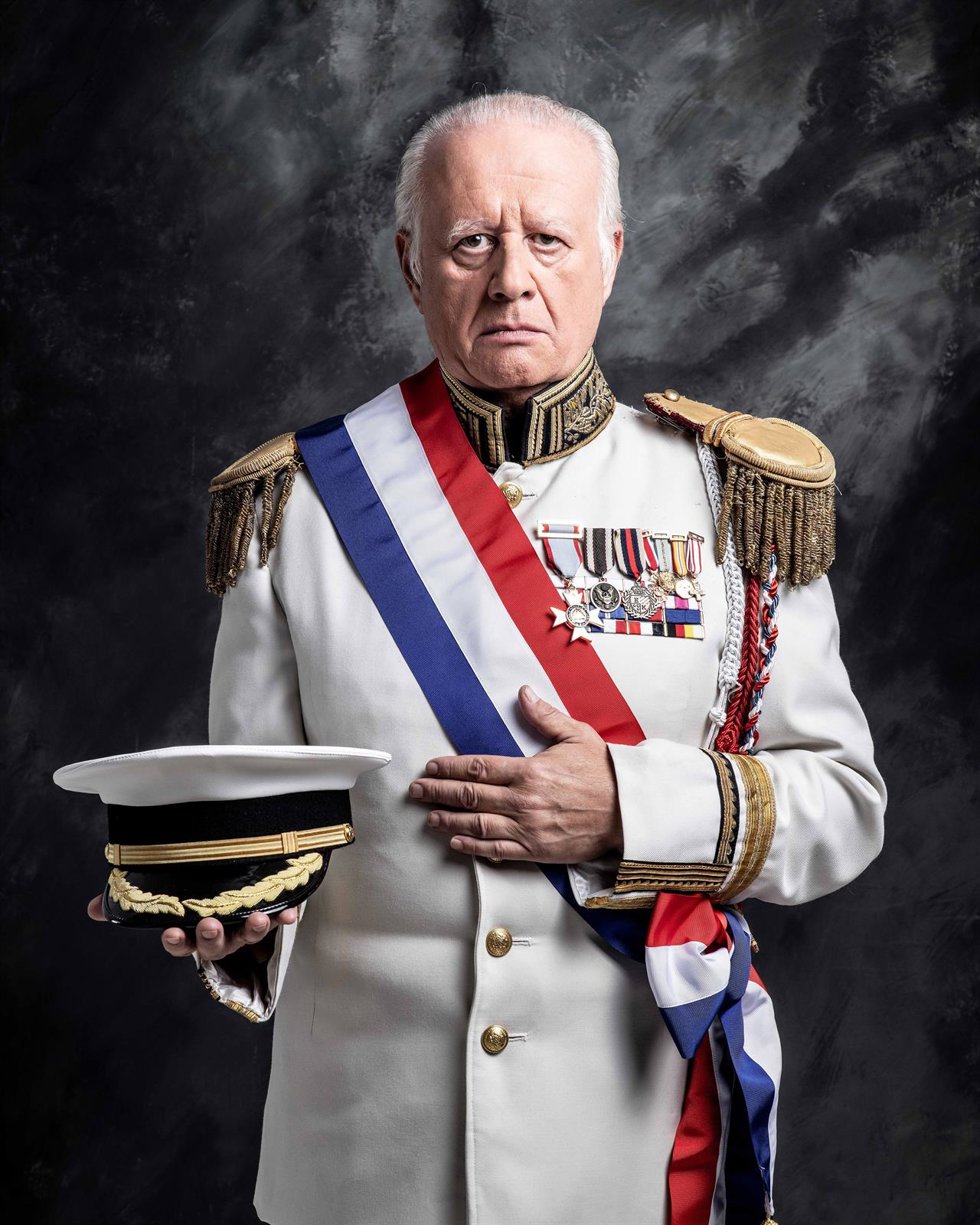 Archivo - El actor Juan Echanove encarna al dictador Rafael Leónidas Trujillo en una adaptación teatral de la novela La fiesta del Chivo, de Mario Vargas Llosa.