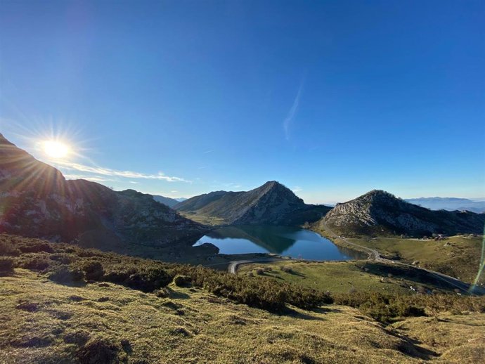 Archivo - Lagos de Covadonga.