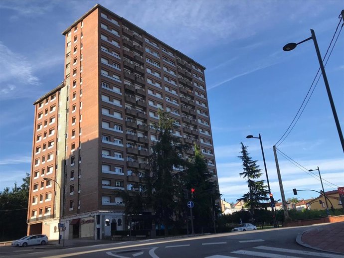Archivo - Pisos en Oviedo.