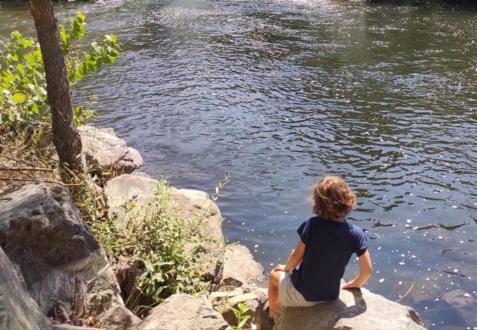 El río Tormes a su paso por Salamanca.