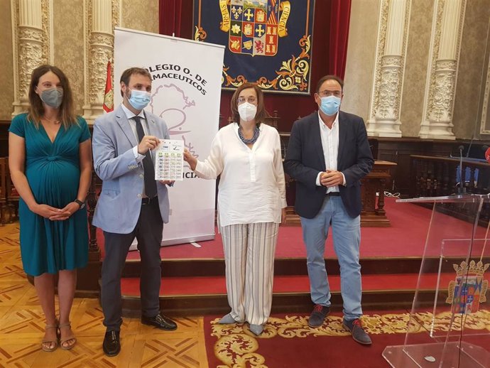 Presentación del sistema de dosificación personalizada de medicamentos a usuarios dependientes en Palencia.
