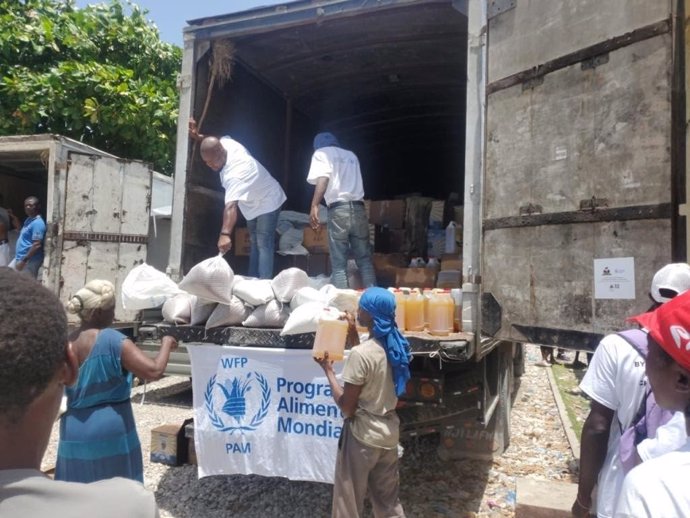 Ayuda humanitaria distribuida en Haití.