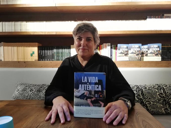 Montse Barderi indaga el paso del tiempo y la soledad en su nuevo libro 'La vida autntica'