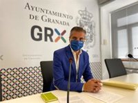 Díaz (PP) pide al alcalde de Granada que reconozca que "ha metido a dos tránsfugas en su equipo"
