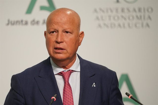 El consejero de Educación, Javier Imbroda, durante la rueda de prensa posterior a la reunión del Consejo de Gobierno de la Junta de Andalucía. A 31 de agosto de 2021, en Sevilla (Andalucía, España).