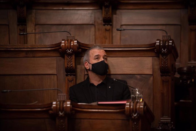 Archivo - El primer teniente de alcalde de Barcelona, Jaume Collboni, interviene en una sesión plenaria en el Ayuntamiento de Barcelona, a 23 de julio de 2021, en Barcelona, Catalunya (España).