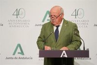 La Junta lamenta la decisión del TSJA y pedirá al Gobierno obligatoriedad de vacunación en residencias