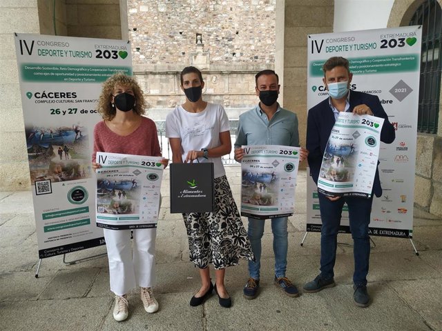 Presentación del Congreso Turismo y Deporte Extremadura 2030, que centra su cuarta edición en la sostenibilidad y el reto demográfico