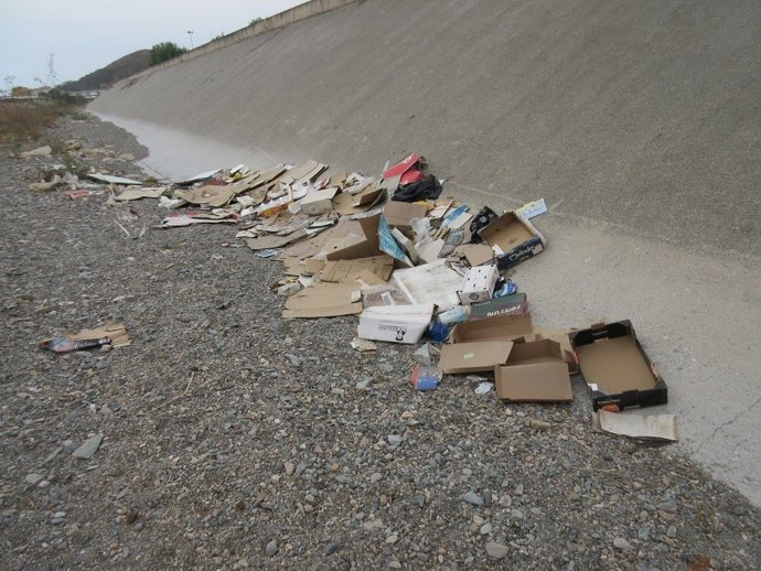 El Proyecto LIBERA lanza una campaña de concienciación que pretende llamar la atención sobre las consecuencias de la basuraleza en estos puntos a raíz de las lluvias torrenciales de los últimos días en Valencia y Alicante