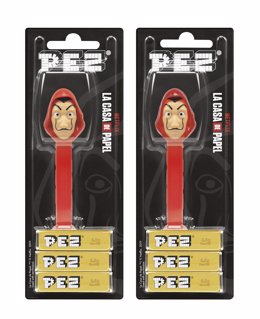 The PEZ Money Heist dispensers - featuring the legendary Dali mask. Photo: &TM by PEZ AG / La Casa de Papel: TM/ Netflix.(Sprachenversionen siehe Worddocs)