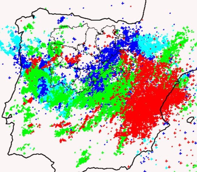 Mapa de la Aemet con los rayos registrados en la jornada de este miércoles.